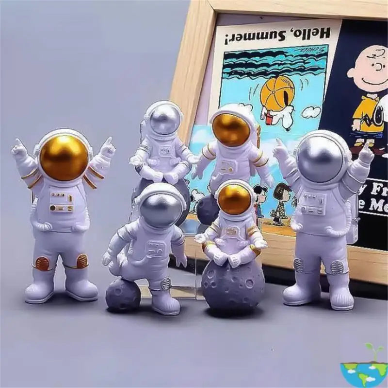 Nova Escultura de Astronauta em Miniatura para Decoração.